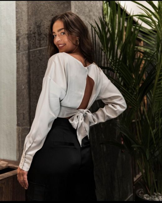 VMKARINA LS TIE TOP